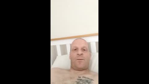 Snapshot of mabigballs12345 chatting on 04.12.26 mabigballs12345 online show from 04.12.26