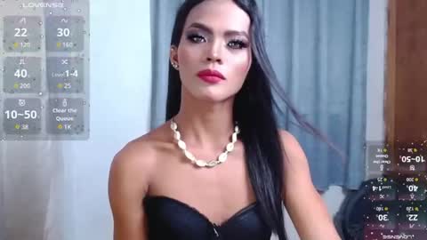 Divina online show from 05.11.26