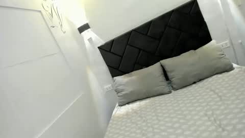 mabuhay_lyn online show from 11.11.25