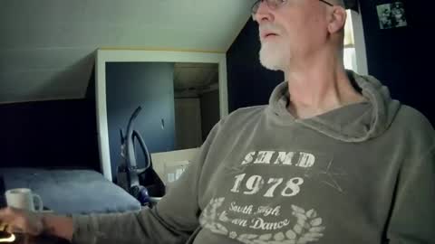 mac8181 online show from 05.10.26
