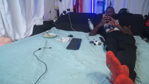 Snapshot of mac_troy chatting on 11.05.25 Mac Troy online show from 11.05.25