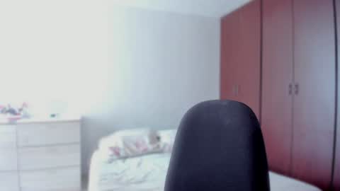 Snapshot of macarenax chatting on 12.11.24 Maca online show from 12.11.24