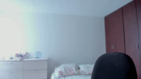 Snapshot of macarenax chatting on 12.11.24 Maca online show from 12.11.24