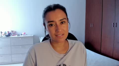 Snapshot of macarenax chatting on 02.26.25 Maca online show from 02.26.25