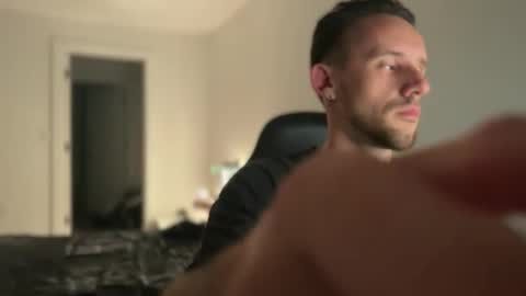 Snapshot of macebre chatting on 09.17.25 my beautiful long dick will make you happy online show from 09.17.25