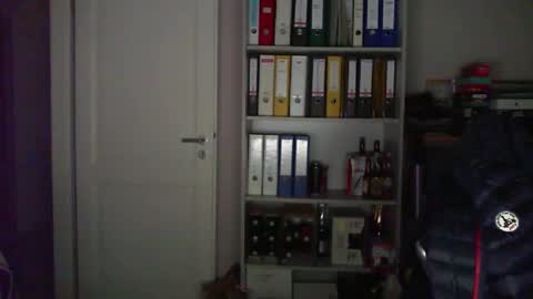 macfly67 online show from 12.16.24