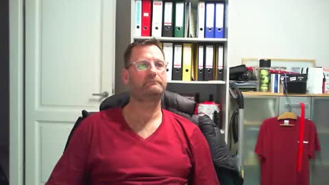 macfly67 online show from 02.13.25