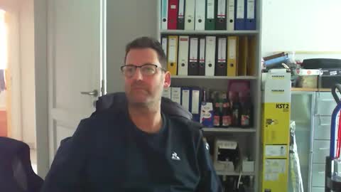 macfly67 online show from 11.29.25