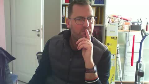 macfly67 online show from 01.16.26