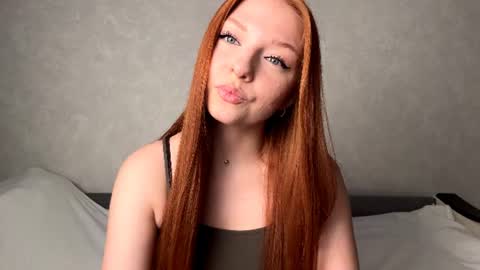 Snapshot of machelleunderdahl chatting on 08.02.26 Nicole online show from 08.02.26