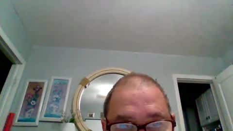 Snapshot of machet1 chatting on 02.26.25 machet1 online show from 02.26.25