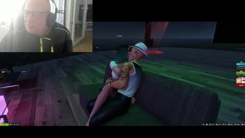 Snapshot of machinegun3dx chatting on 10.24.25 Andy online show from 10.24.25