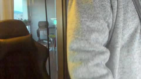 Snapshot of machinegun3dx chatting on 11.16.25 Andy online show from 11.16.25