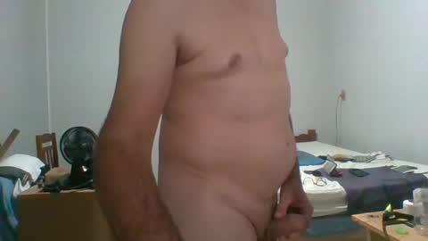 Snapshot of machoalex chatting on 02.01.25 MACHOLIVRE online show from 02.01.25