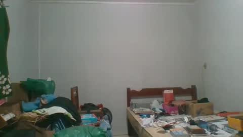 Snapshot of machoalex chatting on 02.23.25 MACHOLIVRE online show from 02.23.25