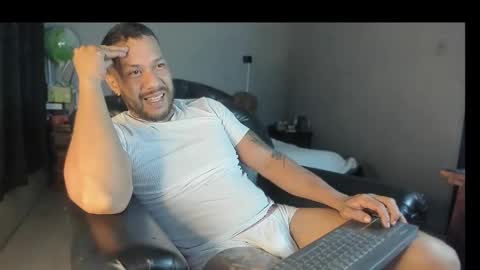 Javier papichulo master how do you want online show from 02.19.25