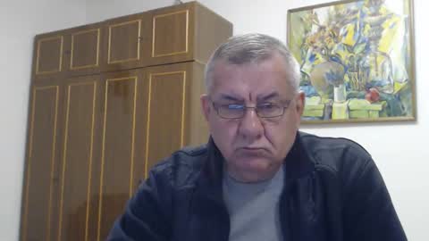 Macho online show from 10.21.25