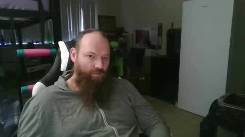 Snapshot of mackhere4u chatting on 01.12.26 mackhere4u online show from 01.12.26