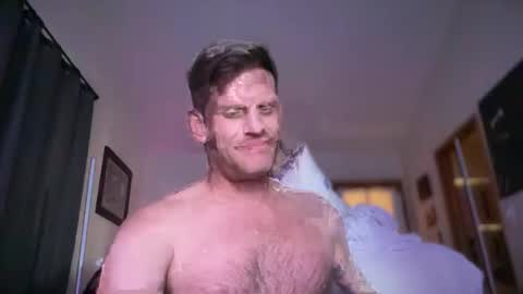 MackinCaliAllDay online show from 10.27.25