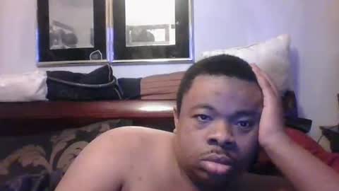 Snapshot of macksexy1996 chatting on 11.02.25 Anthony online show from 11.02.25