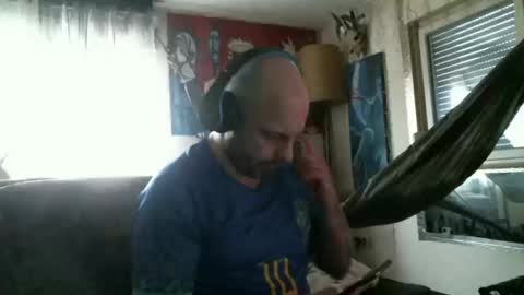 Snapshot of mad_dem0n chatting on 02.04.25 Manuel online show from 02.04.25