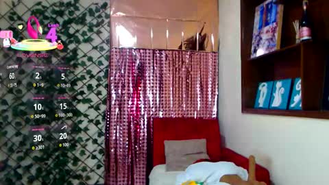 Snapshot of madam_dali chatting on 11.04.25 Dalila online show from 11.04.25