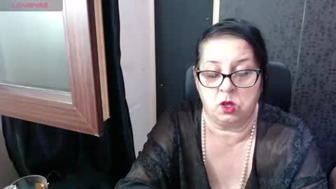 Madam Sanjanne online show from 07.26.26