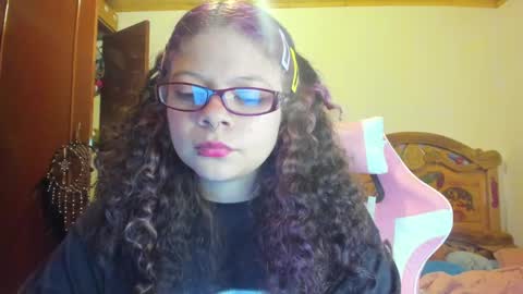 Snapshot of madam_sativa chatting on 01.30.25 di online show from 01.30.25