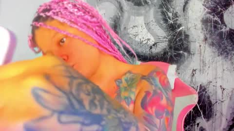 Snapshot of madam_sativa chatting on 10.02.25 di online show from 10.02.25