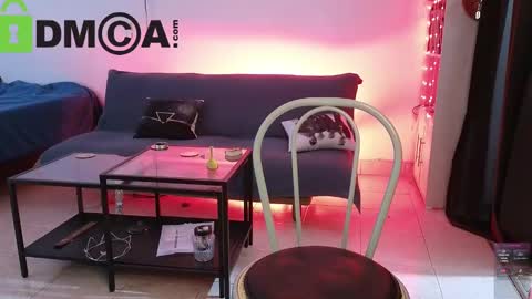 Madame La online show from 03.06.25