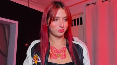 Snapshot of madame_lilith chatting on 01.27.25 madame lilith online show from 01.27.25
