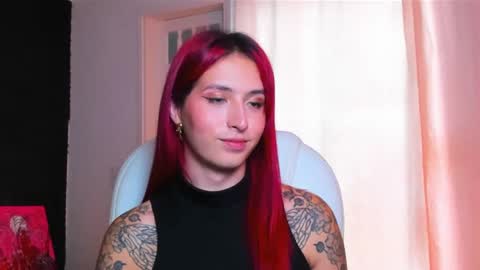 Snapshot of madame_lilith chatting on 02.18.25 madame lilith online show from 02.18.25
