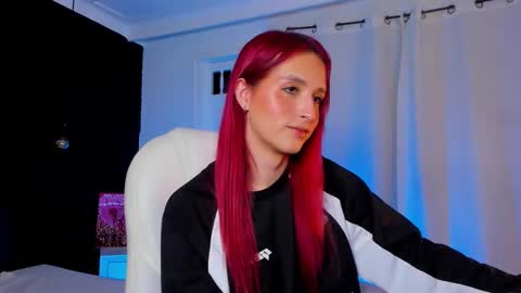 Snapshot of madame_lilith chatting on 11.14.25 madame lilith online show from 11.14.25