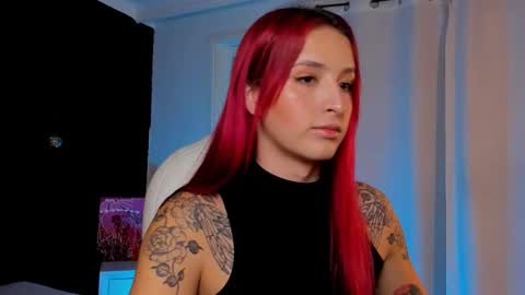 Snapshot of madame_lilith chatting on 12.15.25 madame lilith online show from 12.15.25