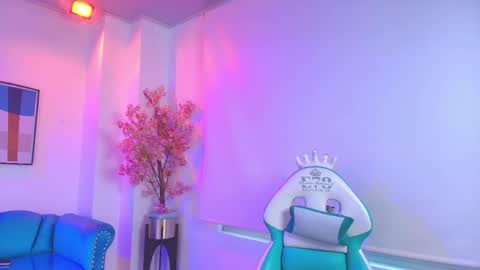Madame Scarllet  online show from 04.29.26