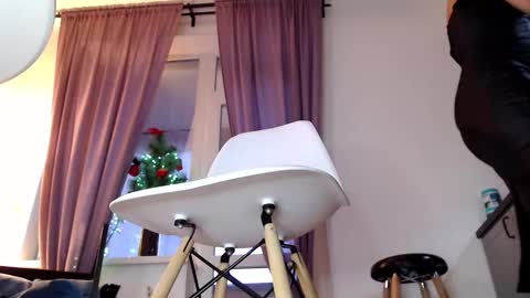 Snapshot of madamekatrina chatting on 12.31.24 madamekatrina online show from 12.31.24