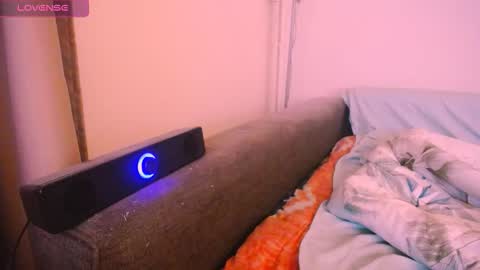 Snapshot of madamesquirttatti chatting on 12.16.25 MadameSquirtTatti online show from 12.16.25