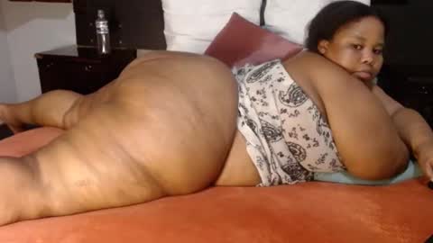 madamzee online show from 12.09.24