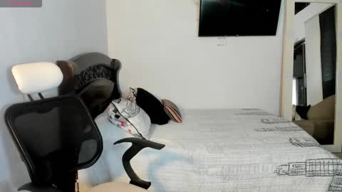 Maddie  online show from 03.18.26