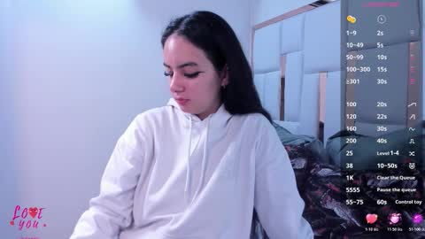 Maddie Grey online show from 11.19.25