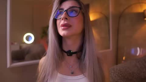 Maddie online show from 04.20.26