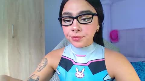 Snapshot of maddiie_and_clyde chatting on 09.28.25 maddiie and clyde online show from 09.28.25