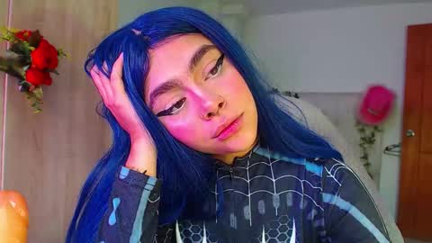 Snapshot of maddiie_and_clyde chatting on 10.02.25 maddiie and clyde online show from 10.02.25