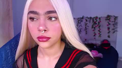 Snapshot of maddiie_and_clyde chatting on 10.14.25 maddiie and clyde online show from 10.14.25