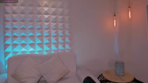 Snapshot of maddisonlowe chatting on 06.28.26 Maddison online show from 06.28.26