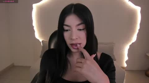 Maddison online show from 08.06.26