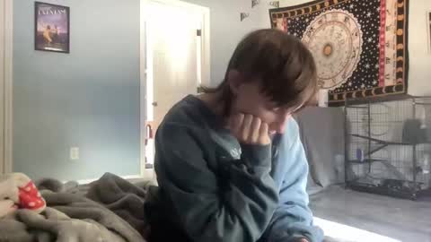 Snapshot of maddlips chatting on 11.04.25 Rat Boy online show from 11.04.25