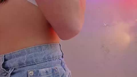 Maddy Moon  online show from 11.29.25