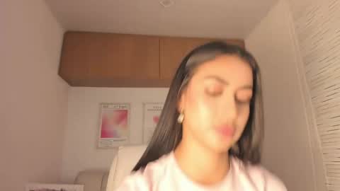 Maddy online show from 05.04.26