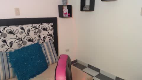 Maddy Parker  online show from 12.06.24